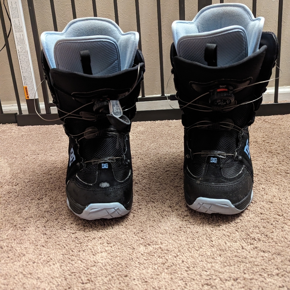 DC Girl's Scout Black Boa Coiler All-Mountain Snowboard Boots Size 8.5